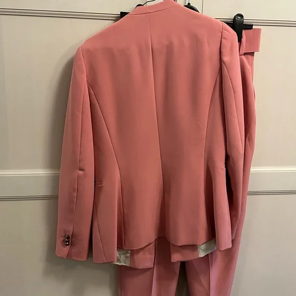 Zara Women's Pink Pant Suit: Blazer + Pants 2-Piece Set (M) - Picture 2 of 8